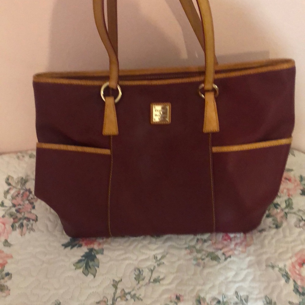 D&B red with tan edges great condition.